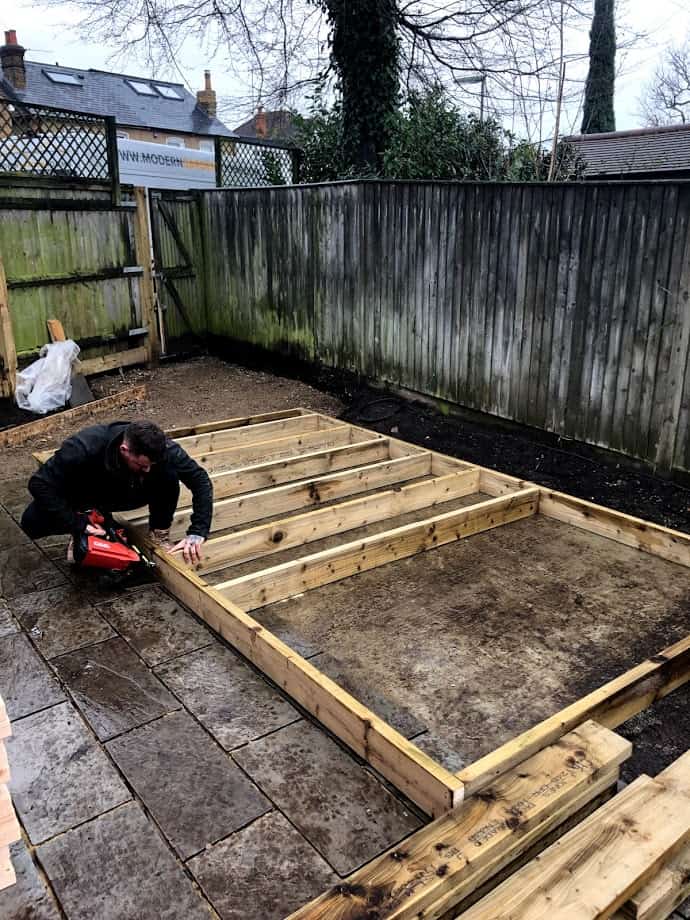 building the outdoor teenager den